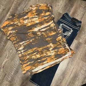 Lularoe Leah shirt